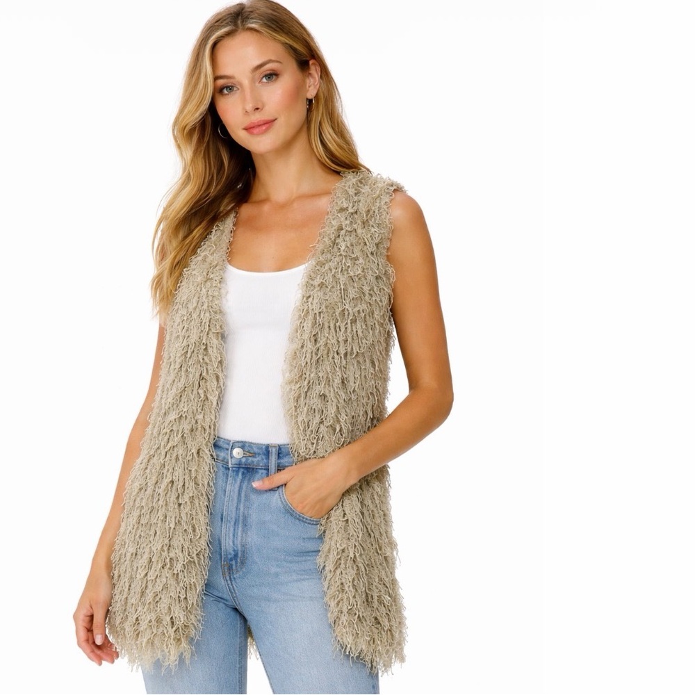 Fur / Fringe Beige Cream boho Vest NWT SZ M